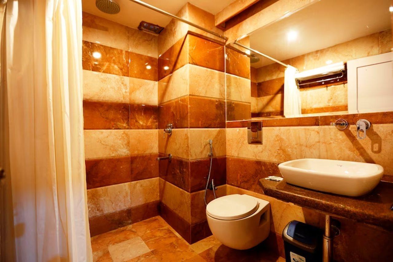 Shingar Hotel Шімла Екстер'єр фото